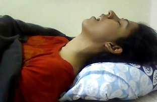 india chica Tener el orgasmo Bonito expresión No Desnudo