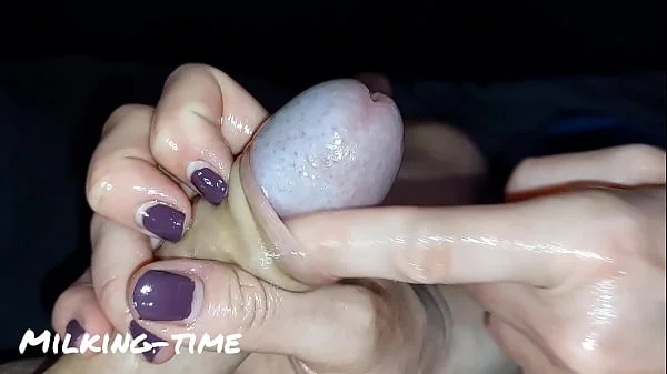 The Joys of the Uncircumcised Penis (Milking-time)