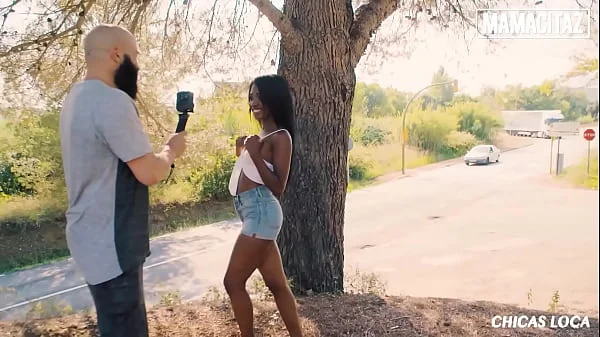 MAMACITAZ - (Boni Brown, Max Cortés) - Skinny Ebony Colombiana Hardcore Outdoor Fuck