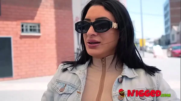 Amateur Nelia Estrada faces her first INTERRACIAL 3SOME!