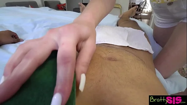 Lucky Stepbro gets to be Lily Larimar's First Real Patient for her Nursing Care Class - S14:E1