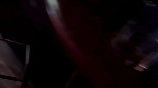 Aventuras do Casal Mattos - Levei minha mulher no swing pra dar pra todo mundo enquanto eu gozava na buceta da amiga dela