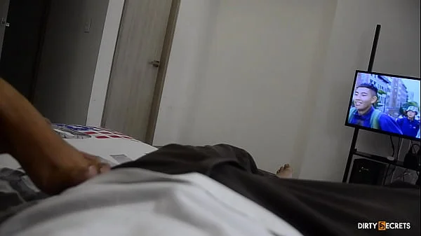 LEYLA JOHNSON PAYS A HOT VISIT TO LIL TIMY