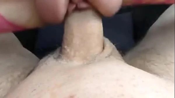 NO PUEDE RESISTIR MI COÑO BOMBEANDO SU POLLA