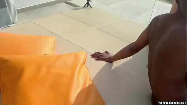 I Fuck The Cuckold Latina Hotwife And The Spanish Neighbor Caught touching In Secret !!