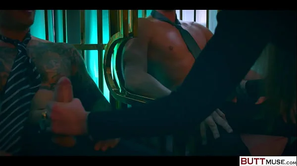 BUTTmuse - Shopaholic Alexis Crystal Demands Double Penetration from Her Men