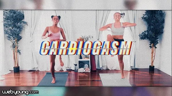 WebYoung Kenzie Reeves & Chloe Cherry Training Session Becomes A Hard Fingering Competition