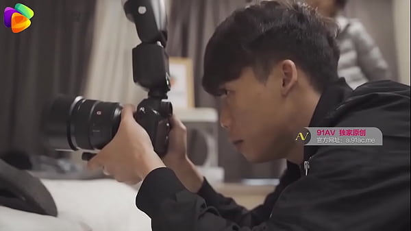 【国产】果冻传媒 国产AV 中文原创 /《JK制服》JK女约拍私房照 91CM-045