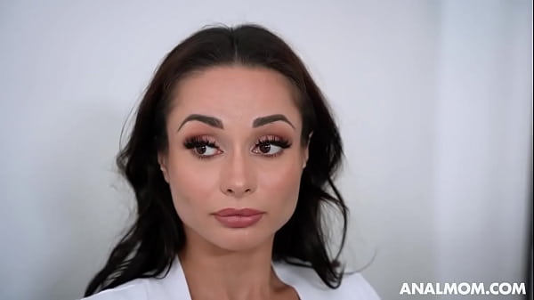 Sexy MILF Makes Anal Deal With Her Noisy Neighbour - Crystal Rush