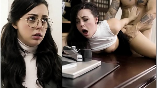 Beautiful Teen has fun cumshot