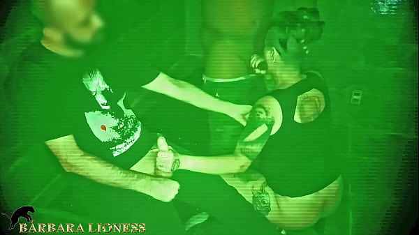 Horn films me doing gang bang in the dark room with a night vision camera! (Complete on RED) - Prod: Universo Amador