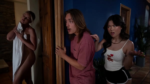 Tiny ABG Step Sis Catches Me Perving On Stepmom And Thinks Its Hot