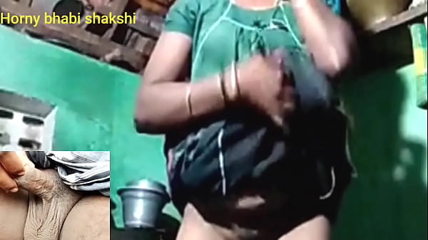 Beautiful Teen teases amateur